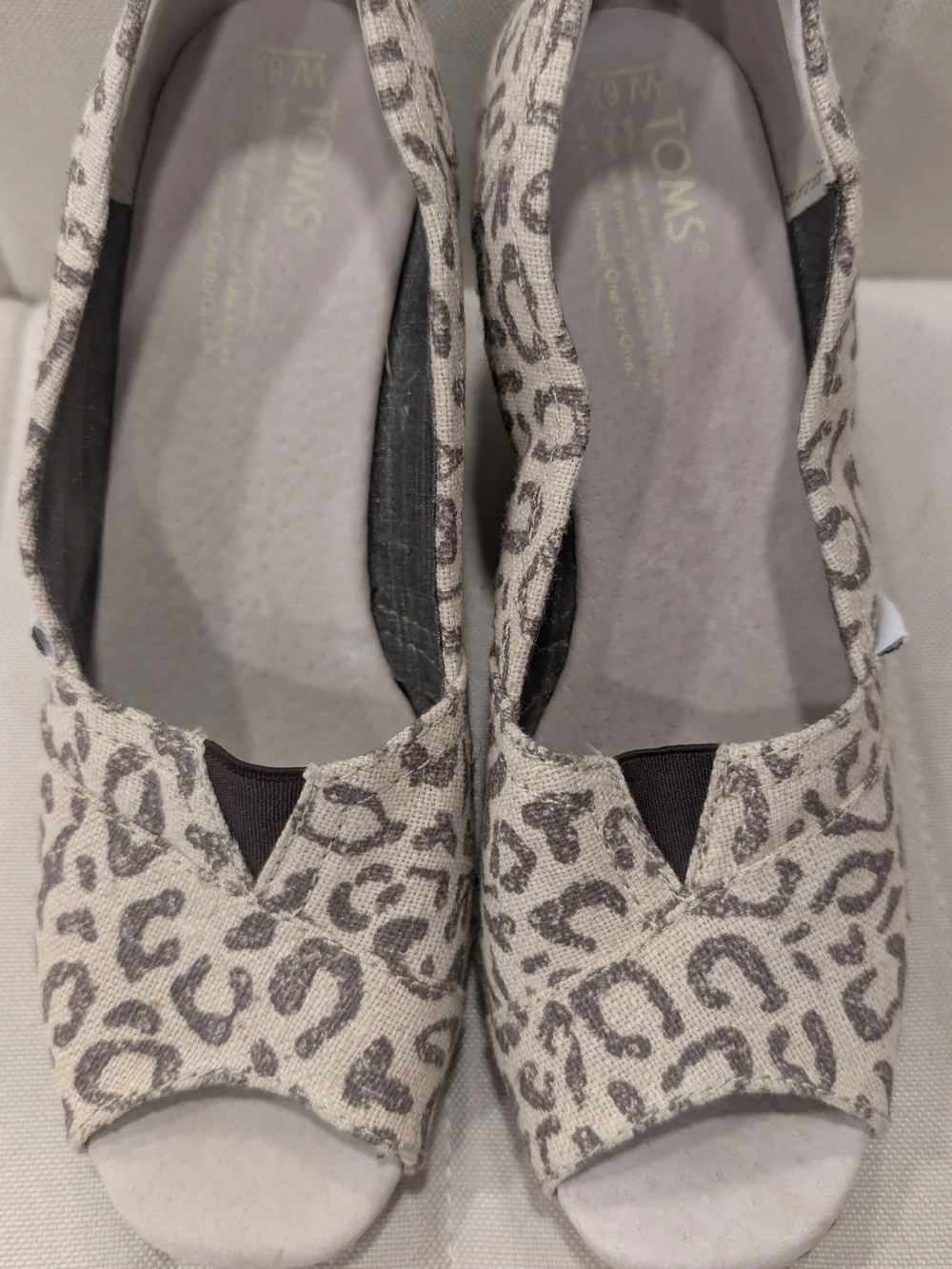 TOMS Women's Leopard Print Peep-Toe Wedge - Neutral